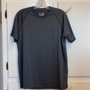 Men’s Size S Under Armour Shirt